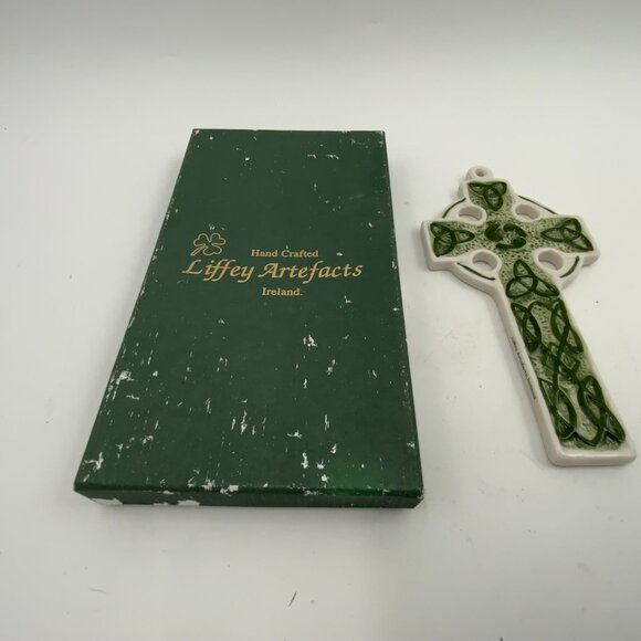 House of Liffey Artefacts Irish Ceramic Celtic Cross Wall Hanging New Old Stock - Picture 2 of 7